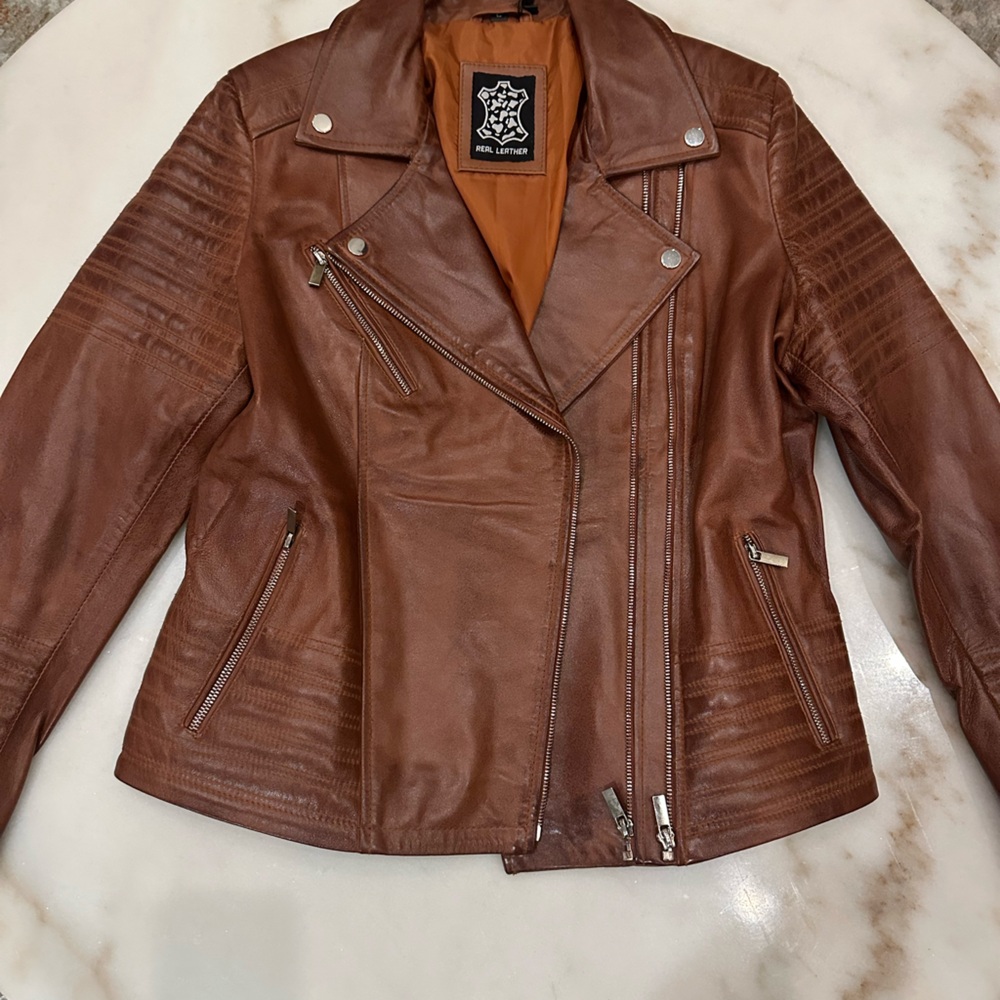 Women’s Leather Jacket